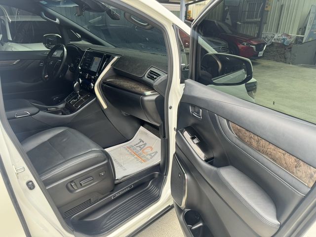 TOYOTA豐田 ALPHARD  第7張相片