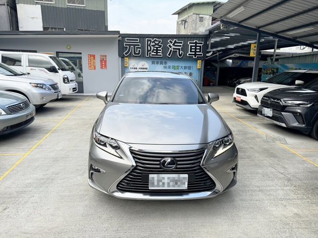 LEXUS凌志 ES300H  第2張相片