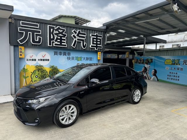 TOYOTA豐田 COROLLA ALTIS HYBRID  第1張相片