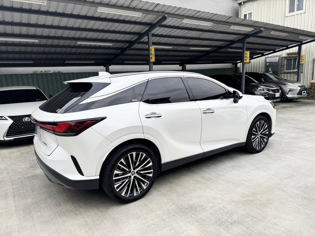 LEXUS凌志 RX350H  第12張相片