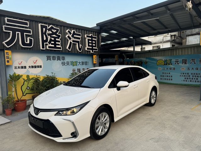 TOYOTA豐田 ALTIS  第1張相片