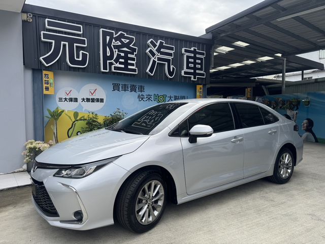 TOYOTA豐田 ALTIS  第1張相片