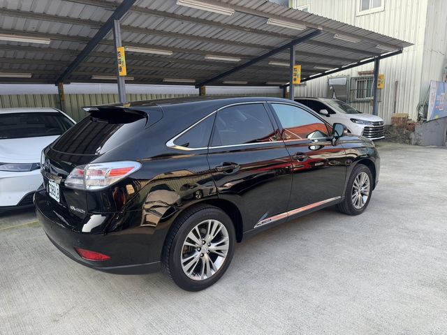 LEXUS凌志 RX450H  第12張相片