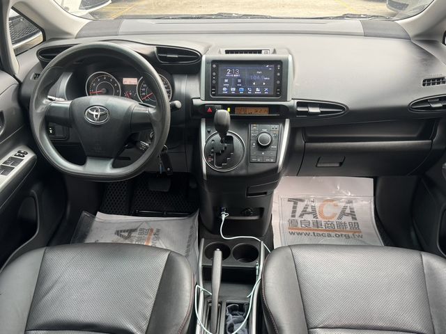 TOYOTA豐田 WISH  第6張相片