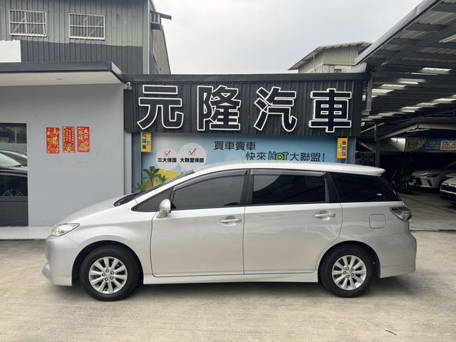 TOYOTA豐田 WISH  第10張相片
