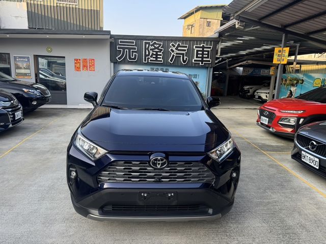 TOYOTA豐田 RAV4  第2張相片