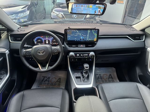 TOYOTA豐田 RAV4  第6張相片