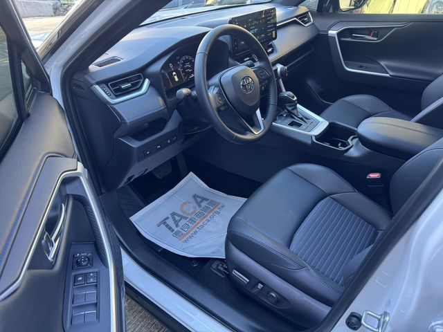 TOYOTA豐田 RAV4  第5張相片