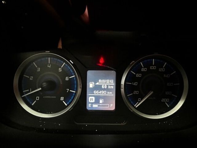 MITSUBISHI三菱 ZINGER  第6張相片