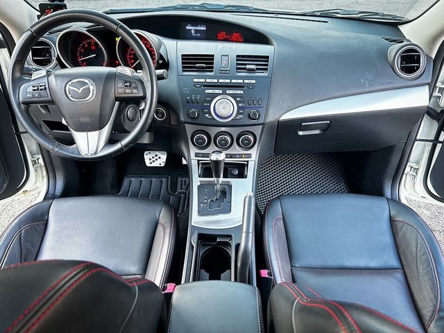 MAZDA馬自達 MAZDA 3  第2張相片