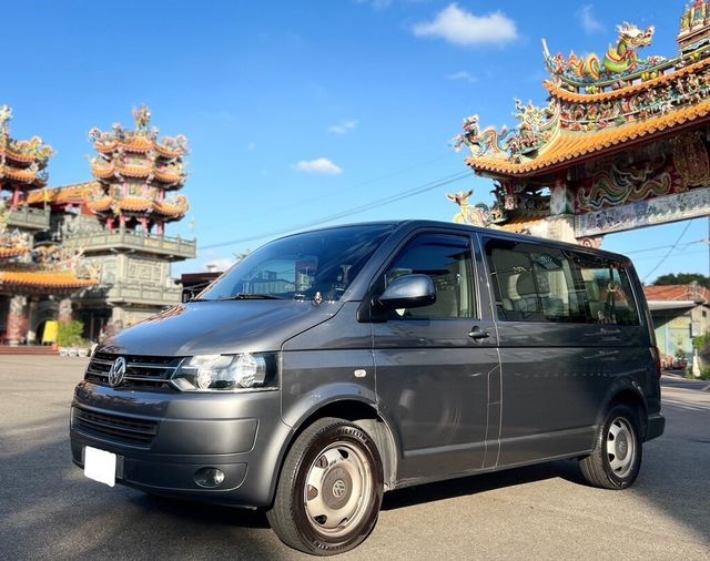 VOLKSWAGEN福斯 T5 CARAVELLE  第1張相片