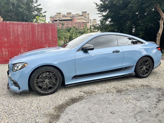 M-BENZ賓士 E400  第2張相片