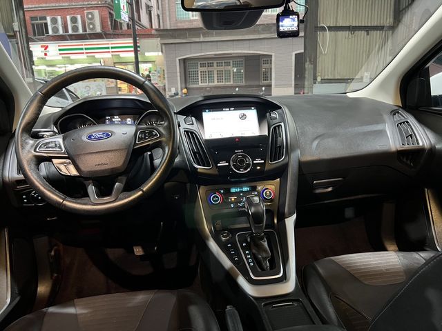 FORD福特 FOCUS  第5張相片