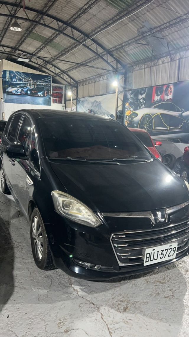 LUXGEN納智捷 M7 TURBO  第4張相片