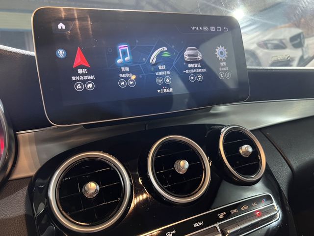 M-BENZ賓士 C300  第10張相片