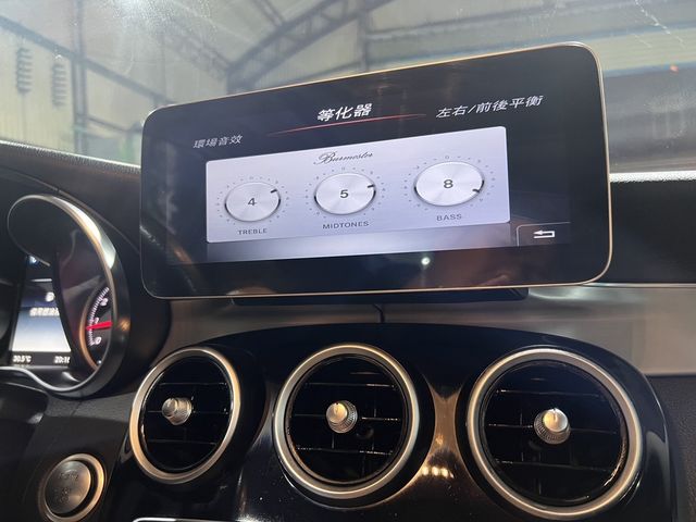 M-BENZ賓士 C300  第12張相片