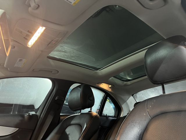M-BENZ賓士 C300  第14張相片