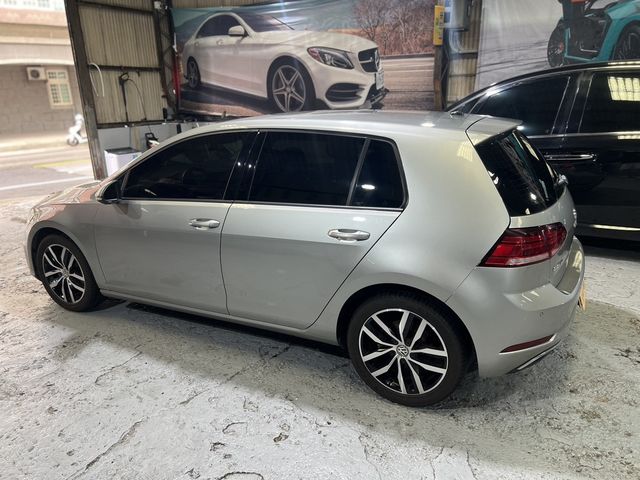 VOLKSWAGEN福斯 GOLF  第2張相片
