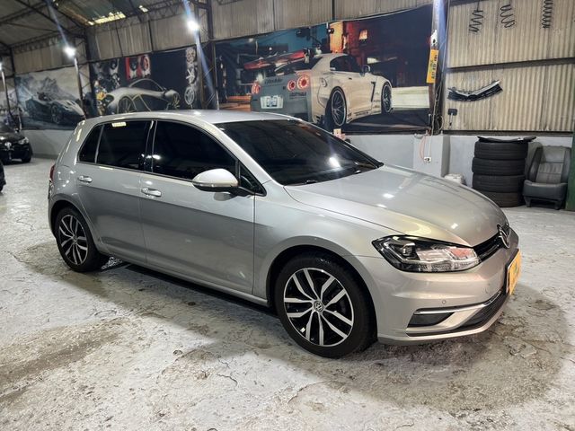 VOLKSWAGEN福斯 GOLF  第4張相片