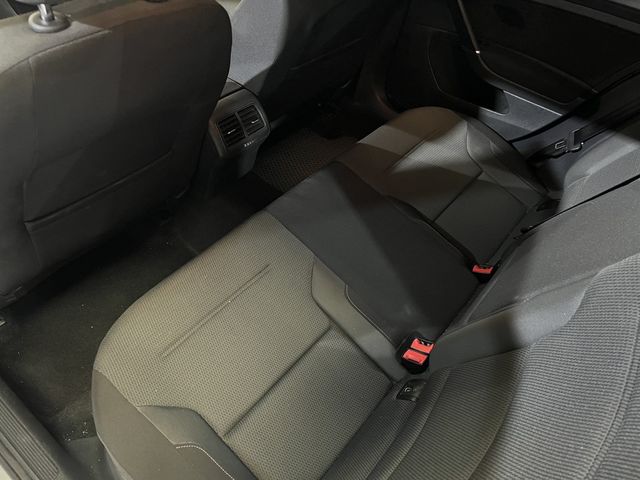 VOLKSWAGEN福斯 GOLF  第6張相片