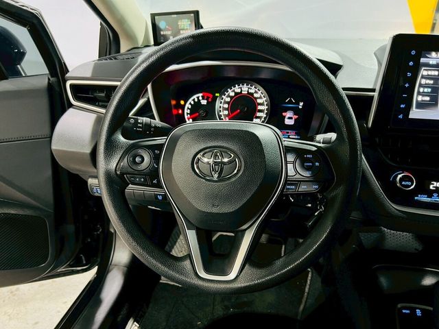 TOYOTA豐田 ALTIS  第7張相片