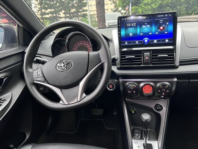TOYOTA豐田 YARIS  第7張相片