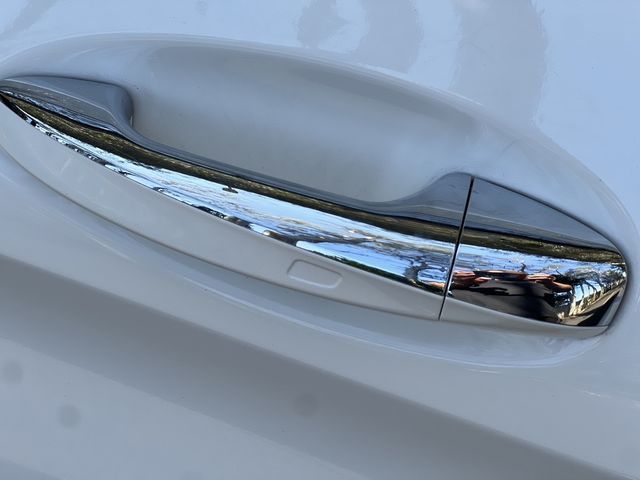 M-BENZ賓士 C300  第5張相片