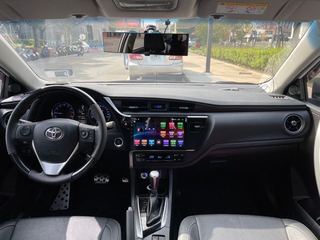 TOYOTA豐田 ALTIS  第17張相片
