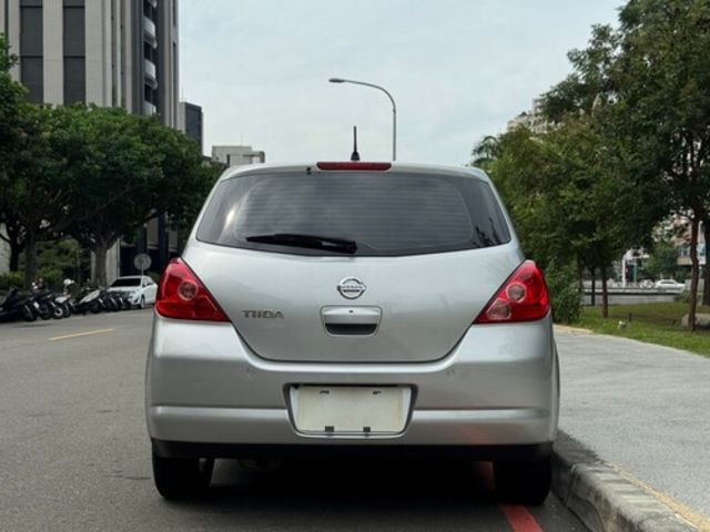 NISSAN日產 TIIDA  第5張相片