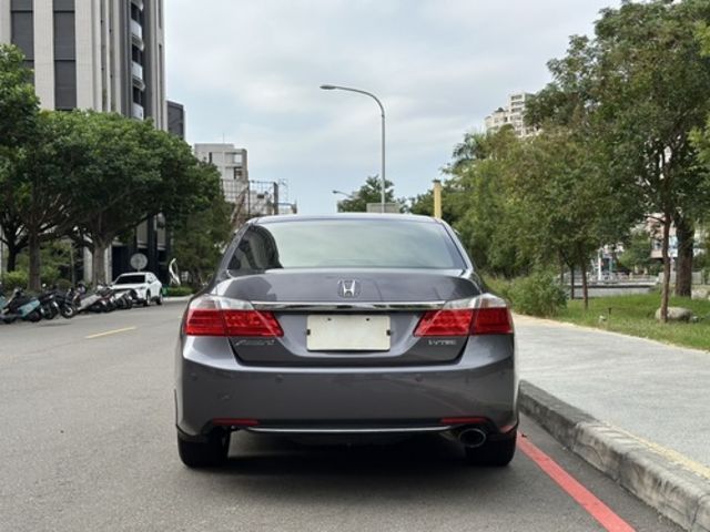 HONDA本田 ACCORD  第6張相片