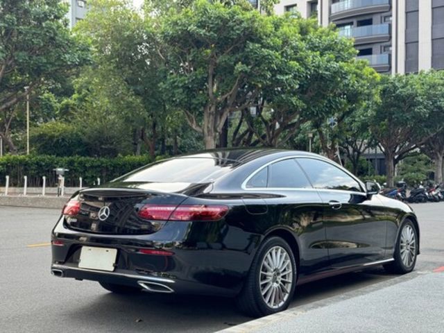 M-BENZ賓士 E200  第4張相片