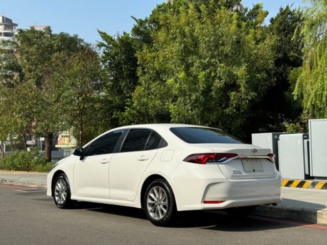 TOYOTA豐田 ALTIS  第6張相片
