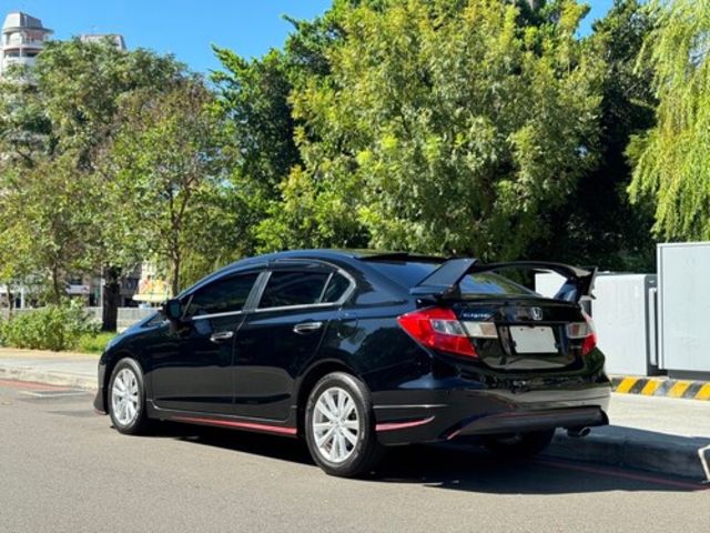 HONDA本田 CIVIC  第6張相片