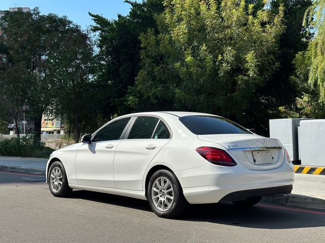 M-BENZ賓士 C180  第6張相片