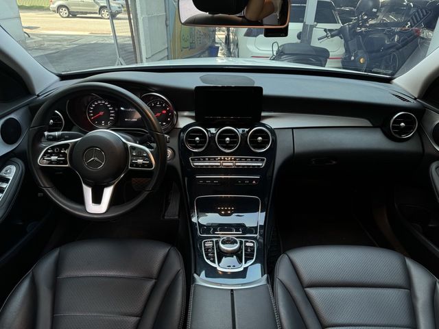 M-BENZ賓士 C180  第17張相片