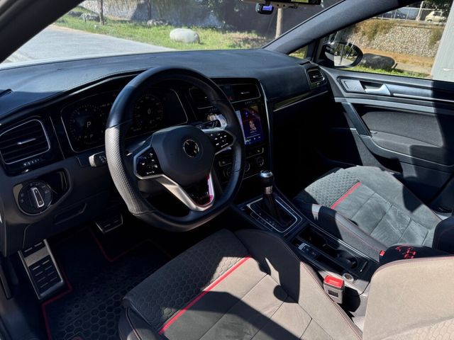 VOLKSWAGEN福斯 GOLF  第7張相片
