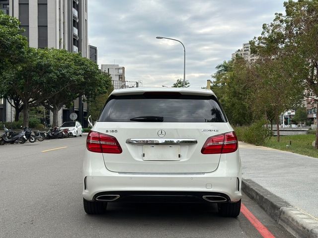 M-BENZ賓士 B180  第5張相片