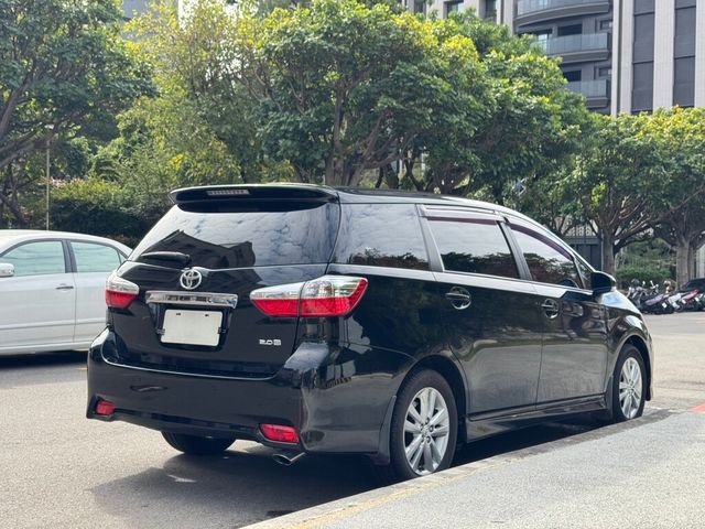 TOYOTA豐田 WISH  第4張相片
