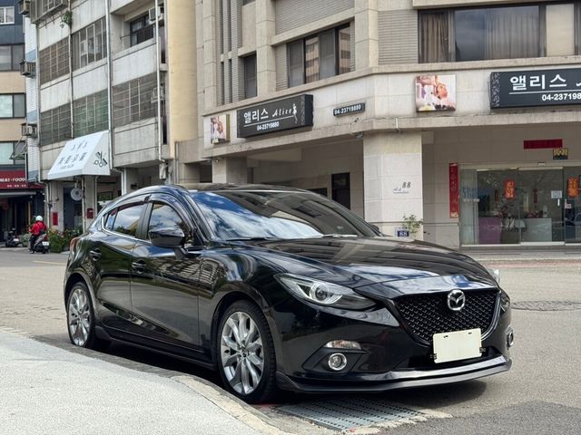 MAZDA馬自達 MAZDA 3  第3張相片