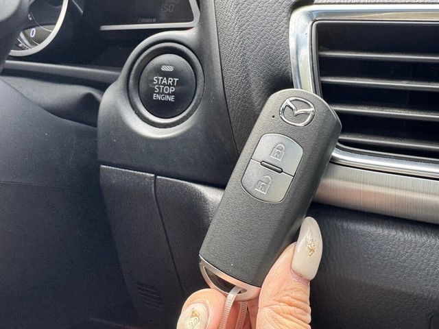 MAZDA馬自達 MAZDA 3  第10張相片