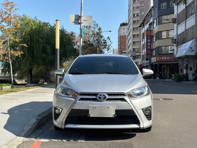 TOYOTA豐田 YARIS  第2張相片