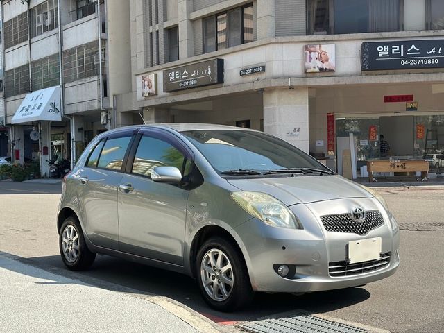 TOYOTA豐田 YARIS  第3張相片