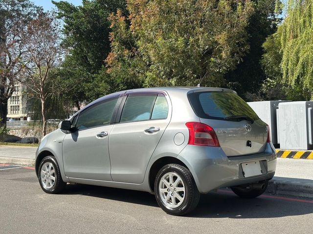 TOYOTA豐田 YARIS  第6張相片