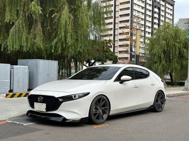 MAZDA馬自達 MAZDA 3  第1張相片