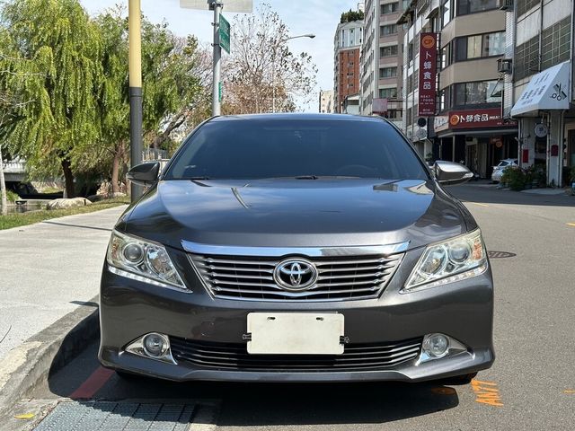 TOYOTA豐田 CAMRY  第2張相片