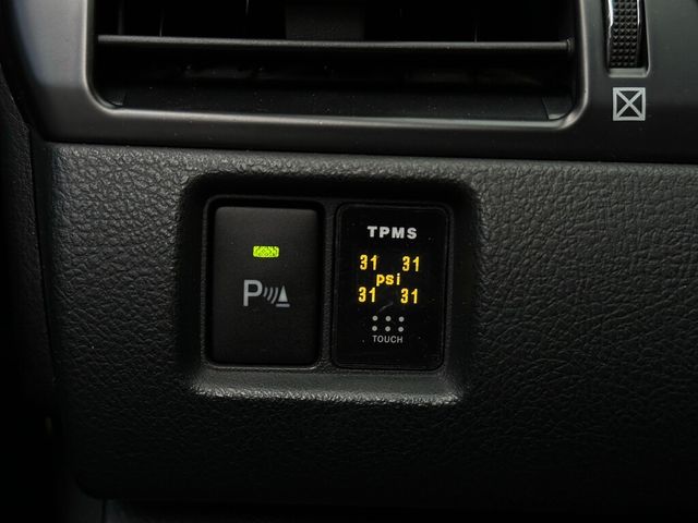 TOYOTA豐田 CAMRY  第10張相片