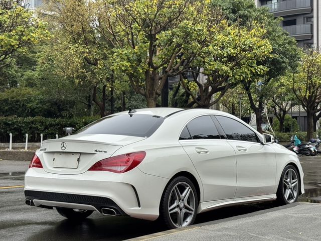 M-BENZ賓士 CLA250  第4張相片