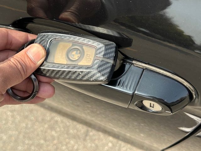 BMW寶馬 328I  第7張相片