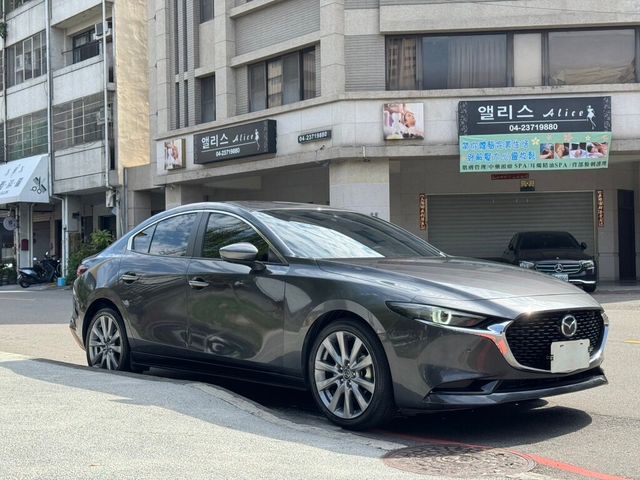 MAZDA馬自達 MAZDA 3  第5張相片