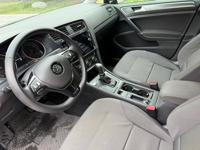 VOLKSWAGEN福斯 GOLF  第15張相片
